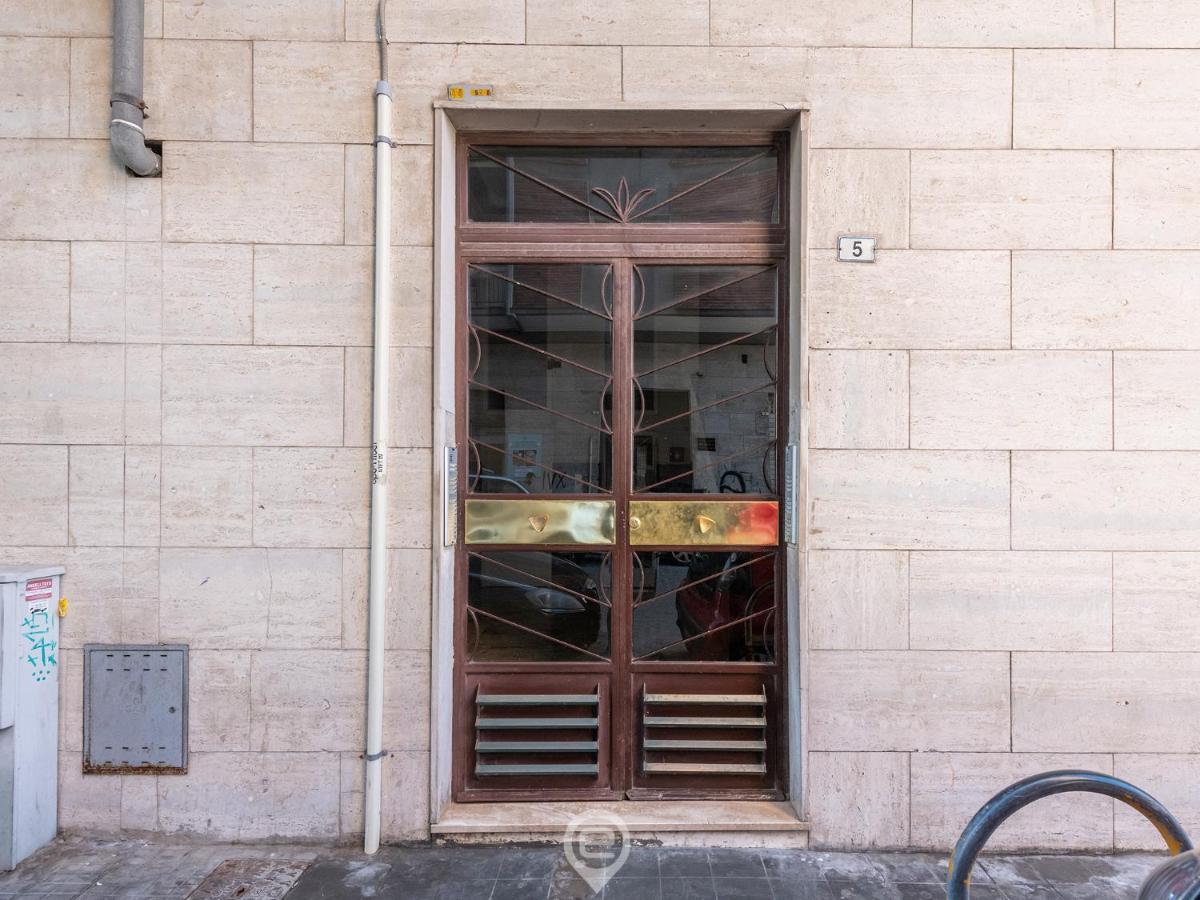 Harbor View Apartment Cagliari Exterior photo