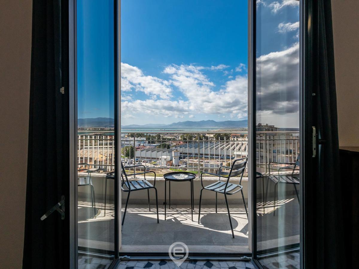 Harbor View Apartment Cagliari Exterior photo